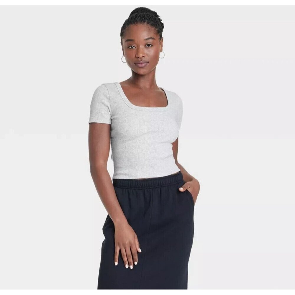 Universal Thread Ribbed Shrunken Short Sleeve Sco… - image 4